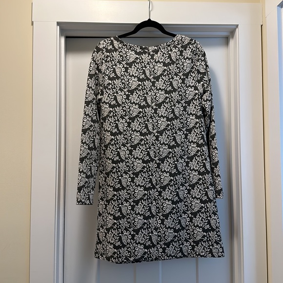Loft dress, long sleeve, gray/white, size s - Picture 2 of 2